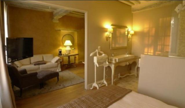Les Demeures De Marie Bed and Breakfast Pacé Rum bild